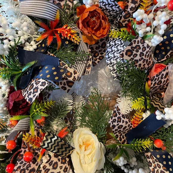 NEW Artificial Fall Wreath - Picture 3 of 5